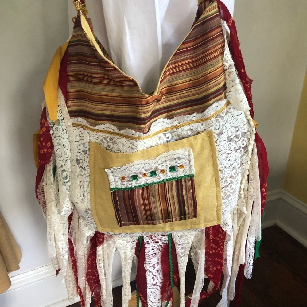 Bohemian Gypsy Crossbody Bag w/gold,green,red stripes & cream lace and fringe - Picture 7 of 17